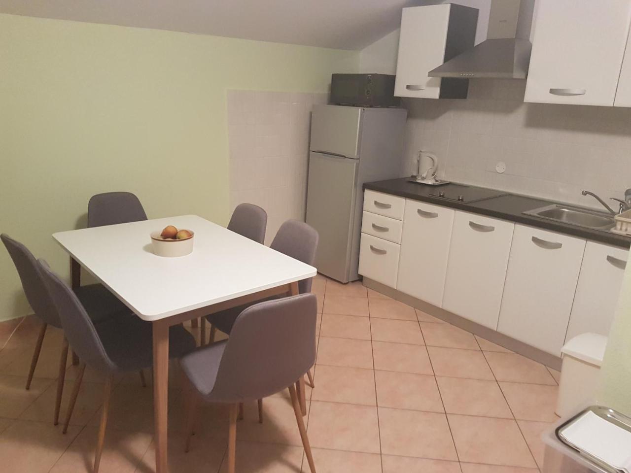 Apartment Danica Brela Εξωτερικό φωτογραφία