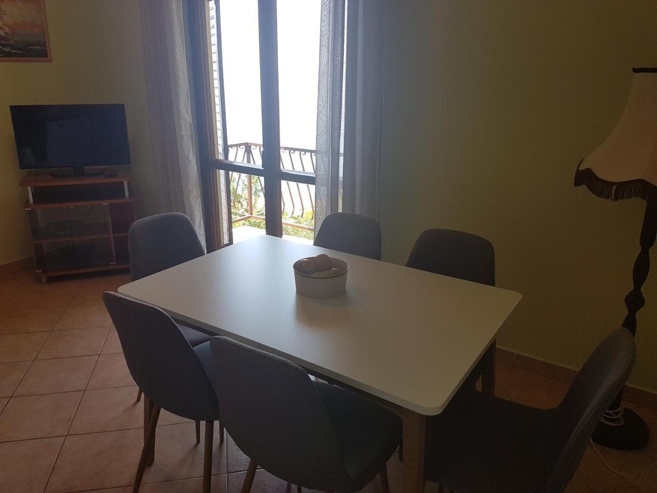 Apartment Danica Brela Εξωτερικό φωτογραφία