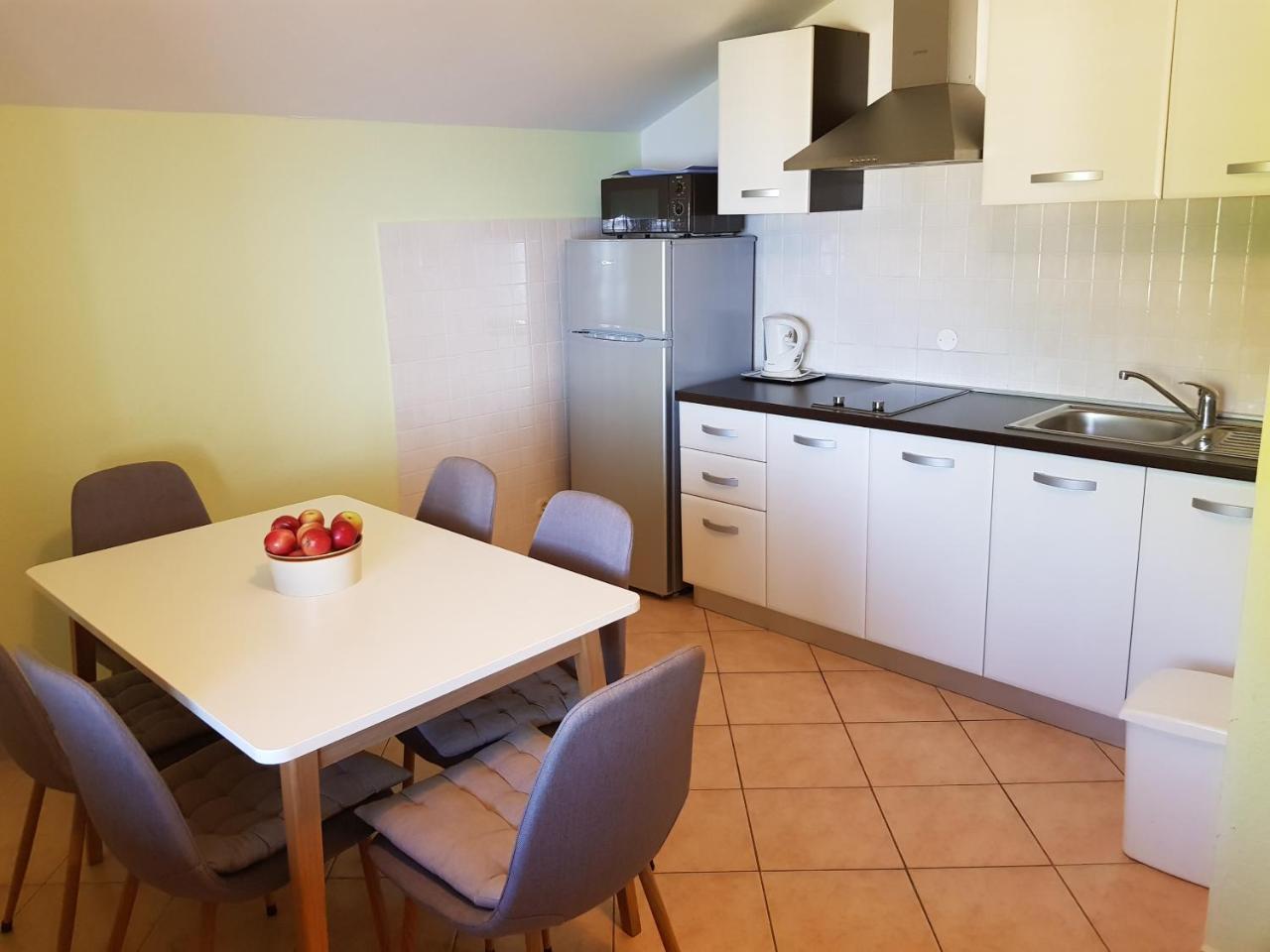 Apartment Danica Brela Εξωτερικό φωτογραφία